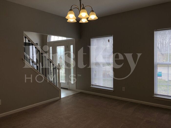 Building Photo - 611 Geiser Brook Ct
