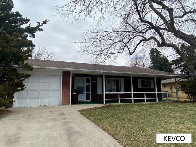 Primary Photo - Ranch-Style Home in Campus West