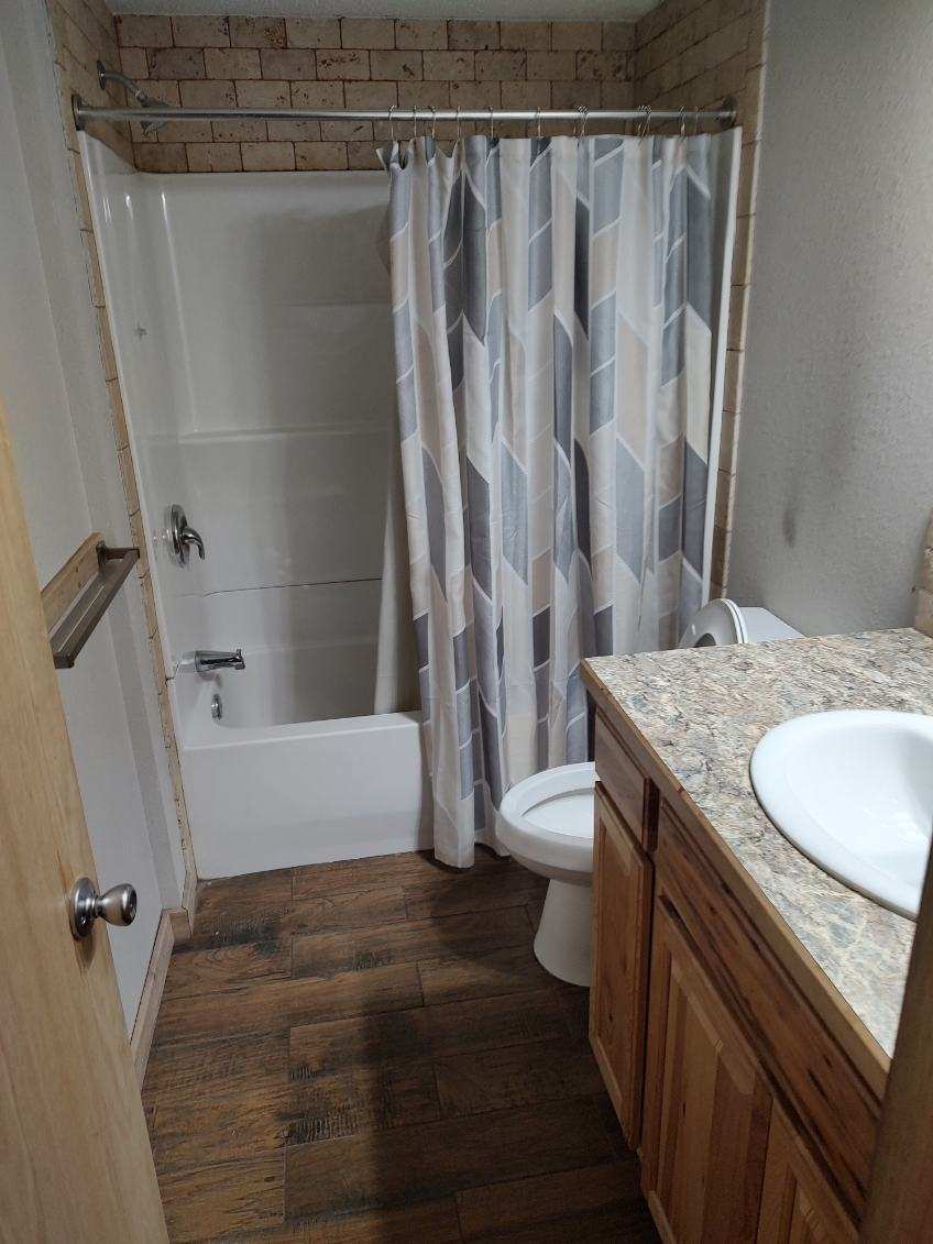 Building Photo - 1503 Osborne St