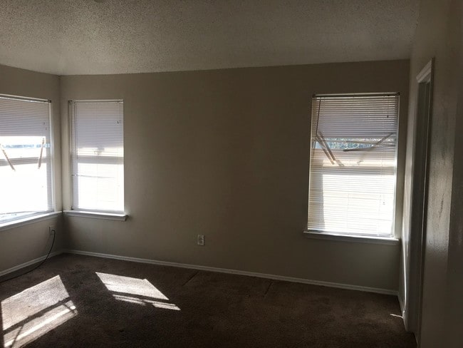 Building Photo - 3103 Snapfinger Ln