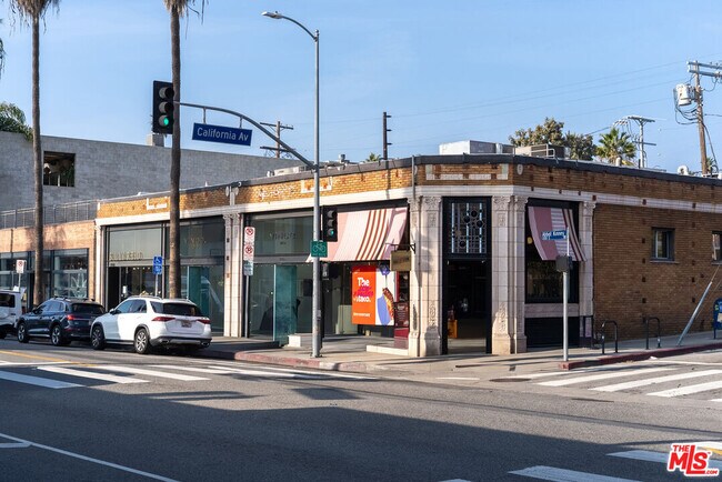 Building Photo - 2300 Grand Canal