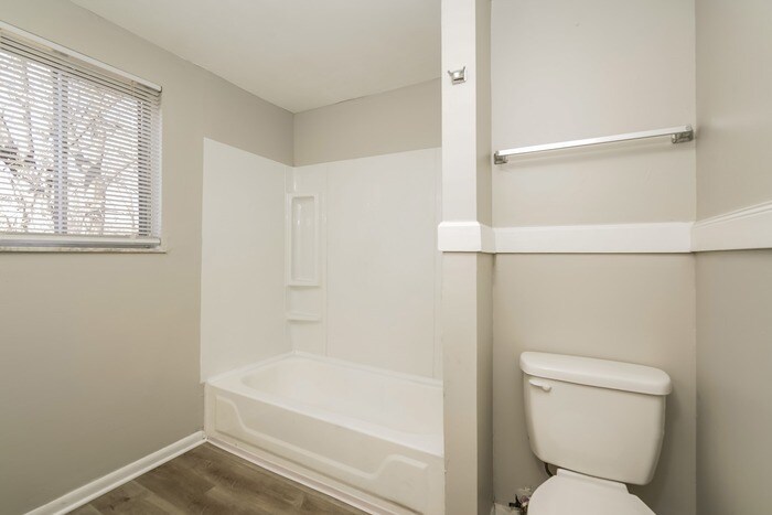 Building Photo - 1848 N Audubon Rd