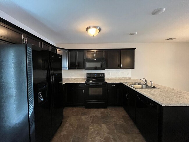 Building Photo - 369 Sam Houston Cir