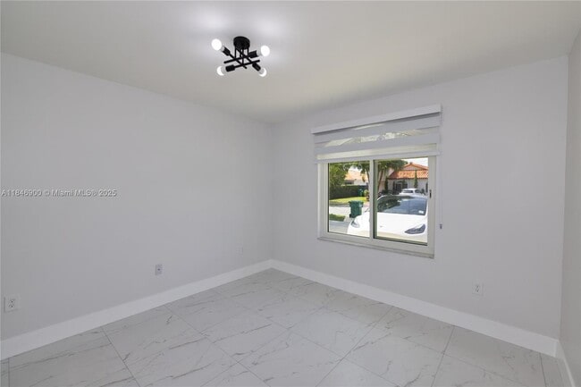 Building Photo - 14947 SW 36th Terrace