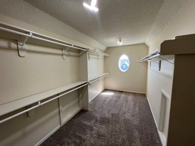 Building Photo - Welcome to this beautiful 4-bedroom, 2.5-b...