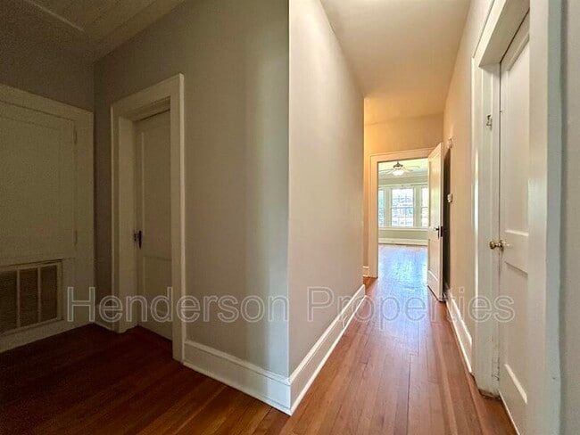 Building Photo - 1326 St Julien St