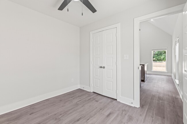 Building Photo - 20048 County Rd 4118