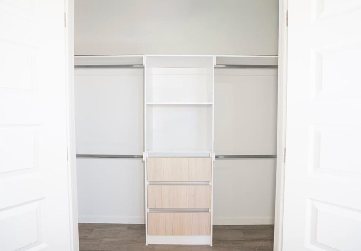 Building Photo - 12509 N 40th St