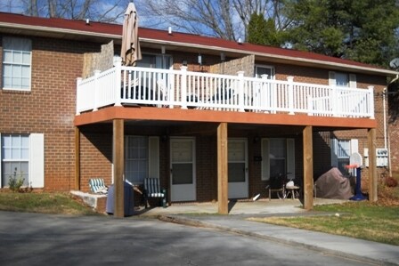 Back Side - 4808 Cannon Ridge Dr