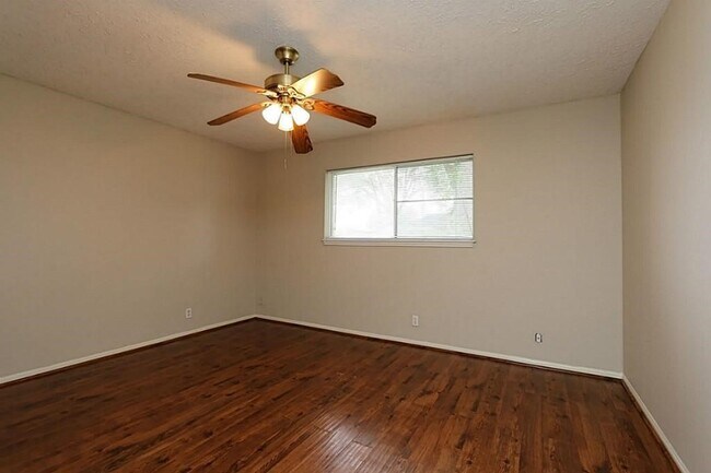 Building Photo - 12623 Westella Dr