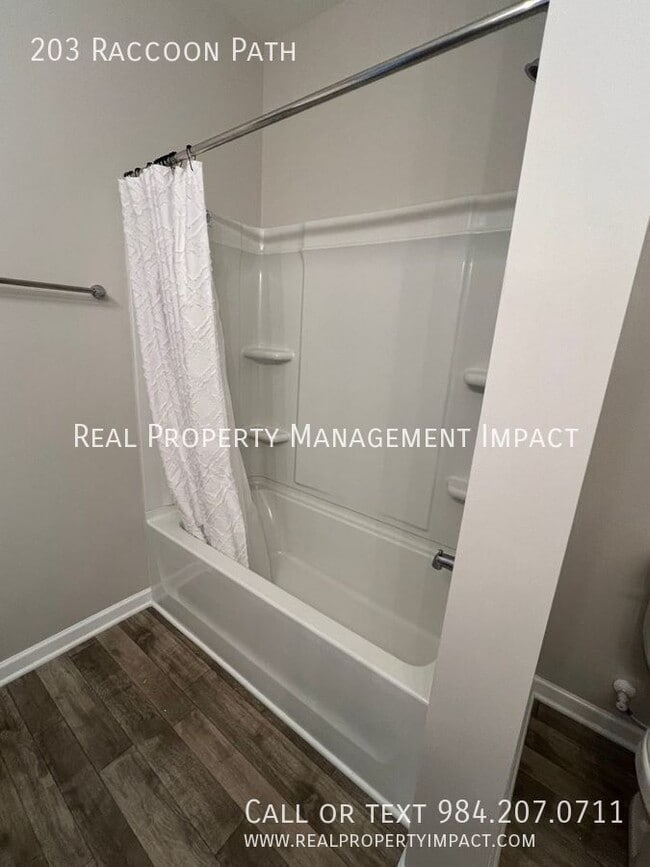 Building Photo - 203 Raccoon Path