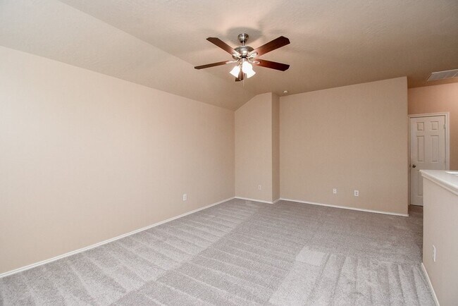 Building Photo - 9602 Siano Pines Dr