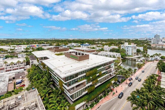 Building Photo - 2301 Collins Ave