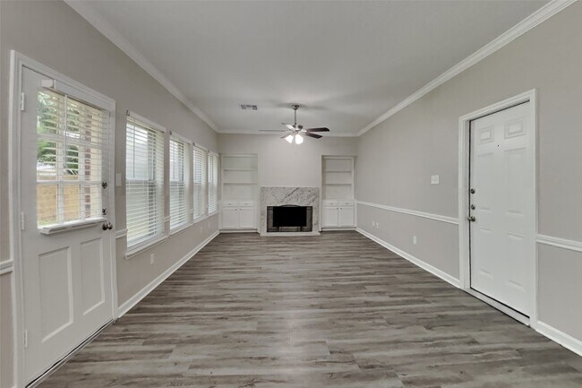 Building Photo - 16306 Ash Point Ln
