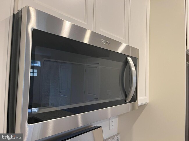 Building Photo - 773 Platinum Dr