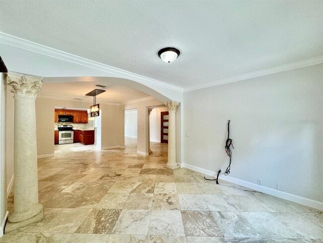 Building Photo - 6212 N Grady Ave