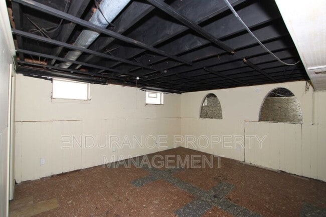 Building Photo - 3842 Otis Dr