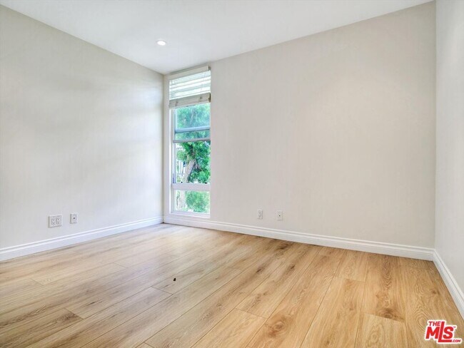 Building Photo - 23901 Civic Center Way