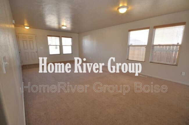 Building Photo - 163 W White Sands Dr