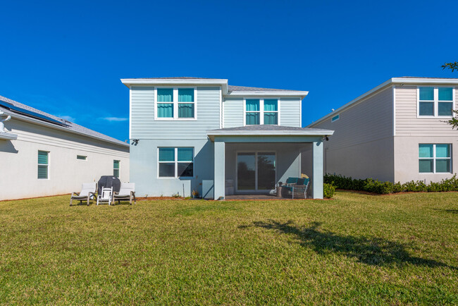 Building Photo - 10586 SW Captiva Dr