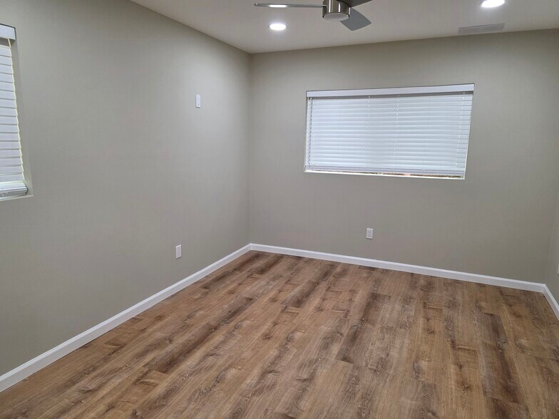 Building Photo - 2135 Masonwood Cir