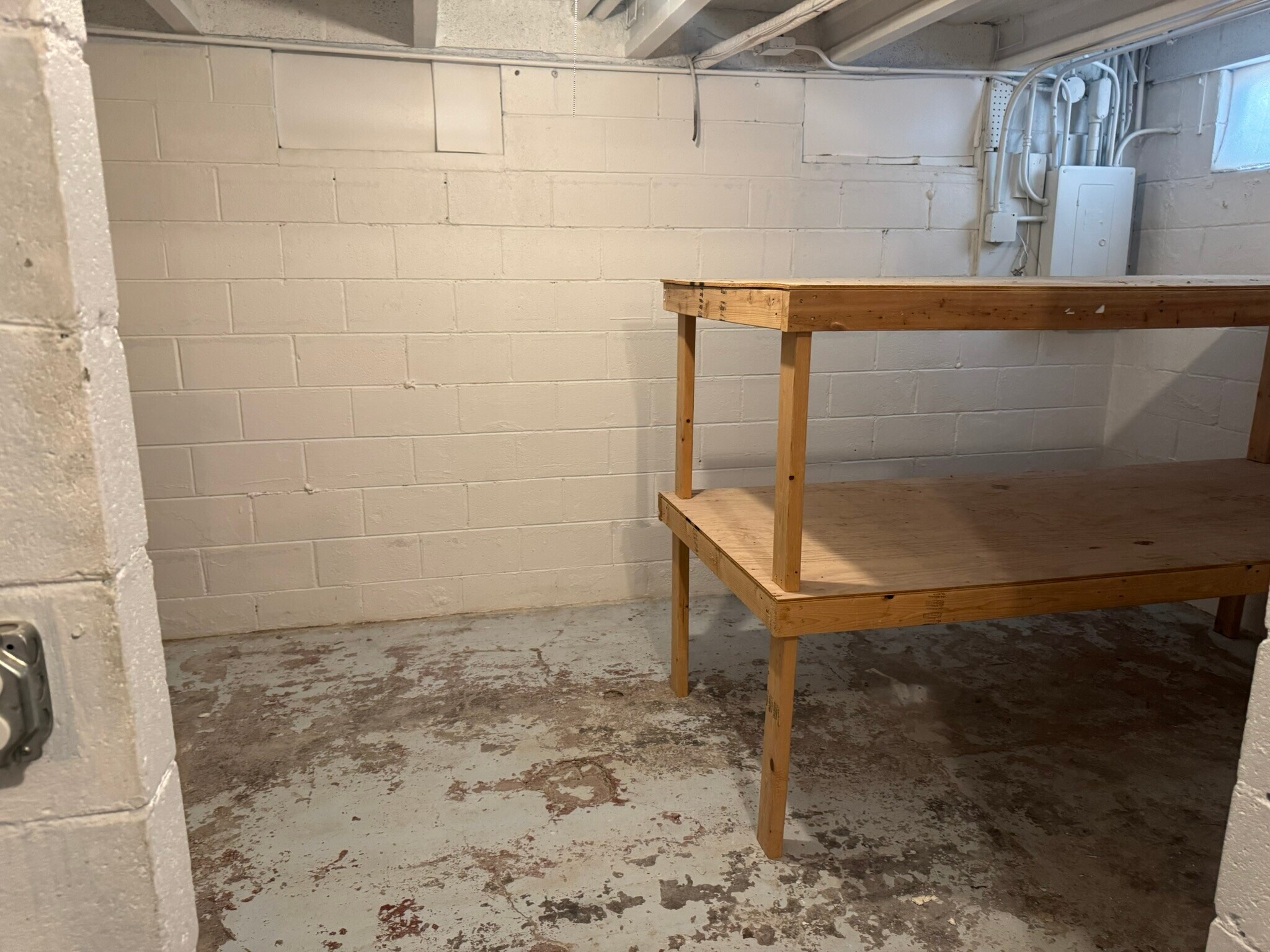 Building Photo - 1311 Devils Glen Rd