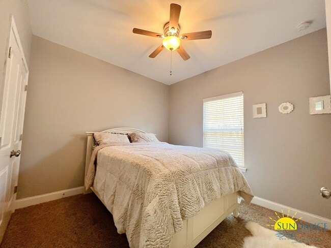 Building Photo - Beautiful 4 Bedroom Home in Niceville!