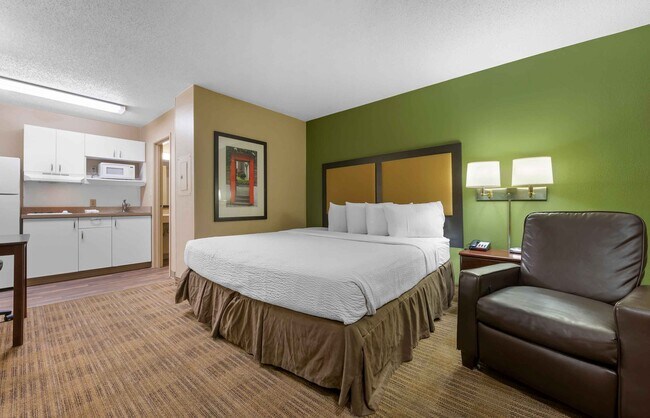 Building Photo - Furnished Studio-Denver - Lakewood South