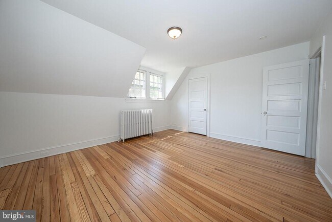 Building Photo - 504 Harriton Rd