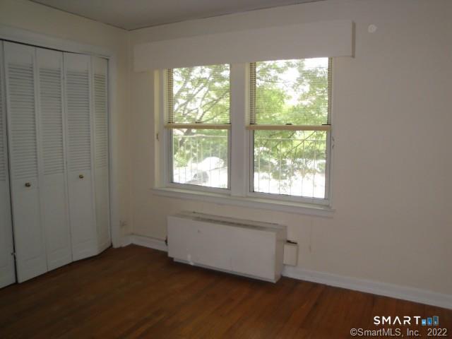 Building Photo - 138 Woodside Green