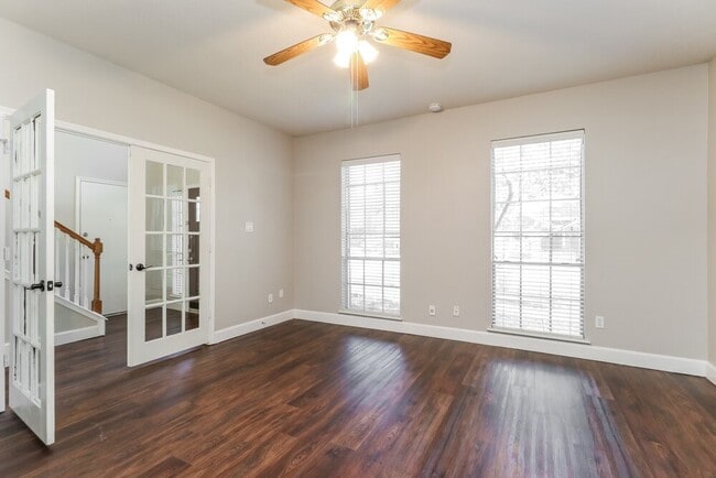 Building Photo - 14411 Pelican Marsh Dr