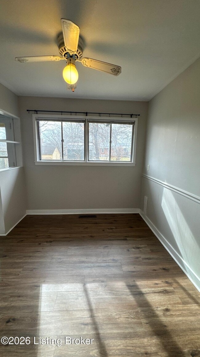 Building Photo - 3122 Commander Dr