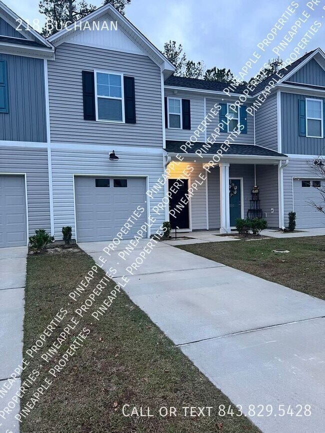 Building Photo - 218 Buchanan-