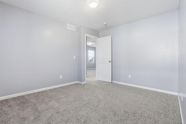 Building Photo - 511 Anthem St