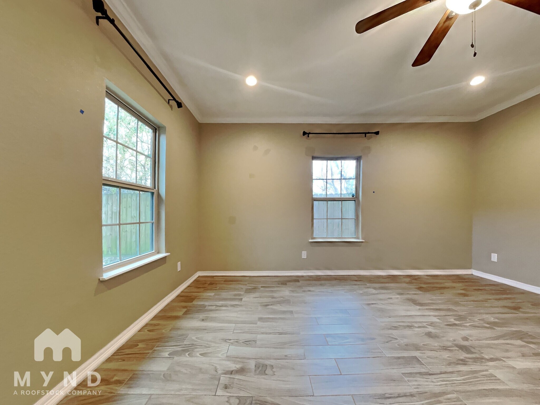 Building Photo - 3638 Lydia St