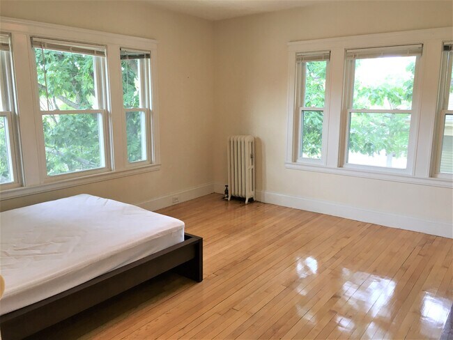 Building Photo - 1617 Massachusetts Ave