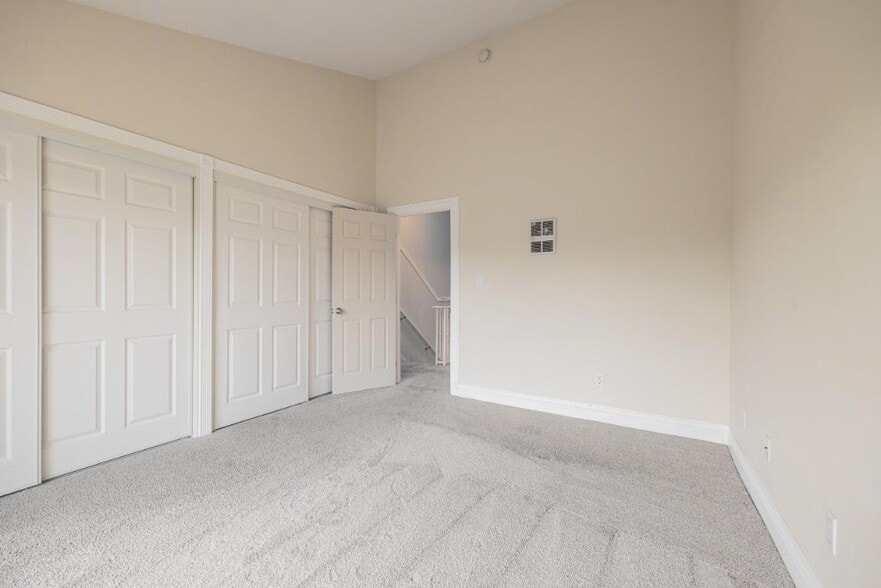 Building Photo - 10264 Maya Linda Rd