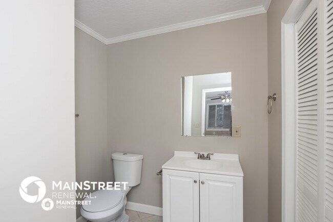 Building Photo - 466 Periwinkle Dr