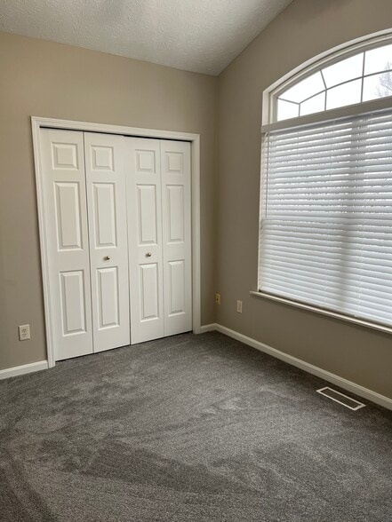 Second Bedroom - 36447 N Reserve Cir