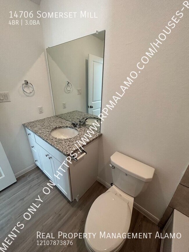 Building Photo - 14706 Somerset Ml