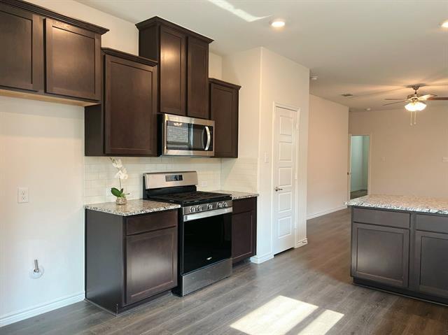 Building Photo - 1525 Babb Ln