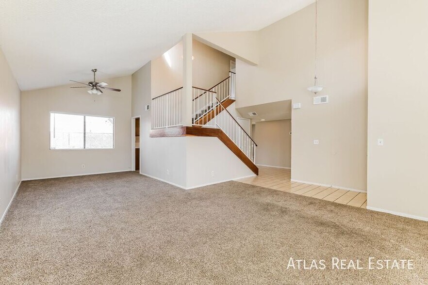 Building Photo - 1836 Navarre Ln