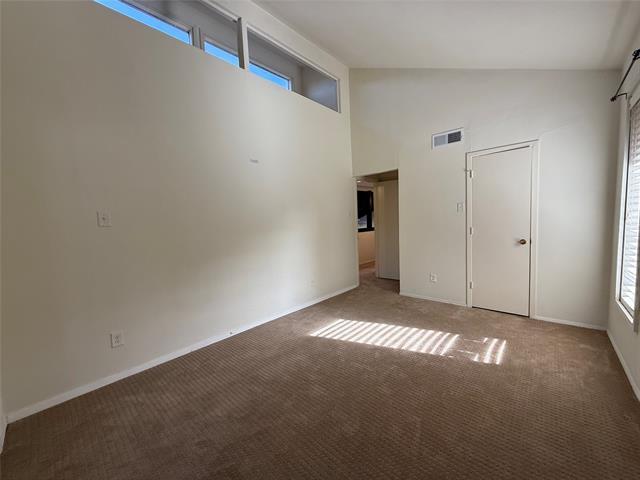 Building Photo - 3175 Golden Oak Ct