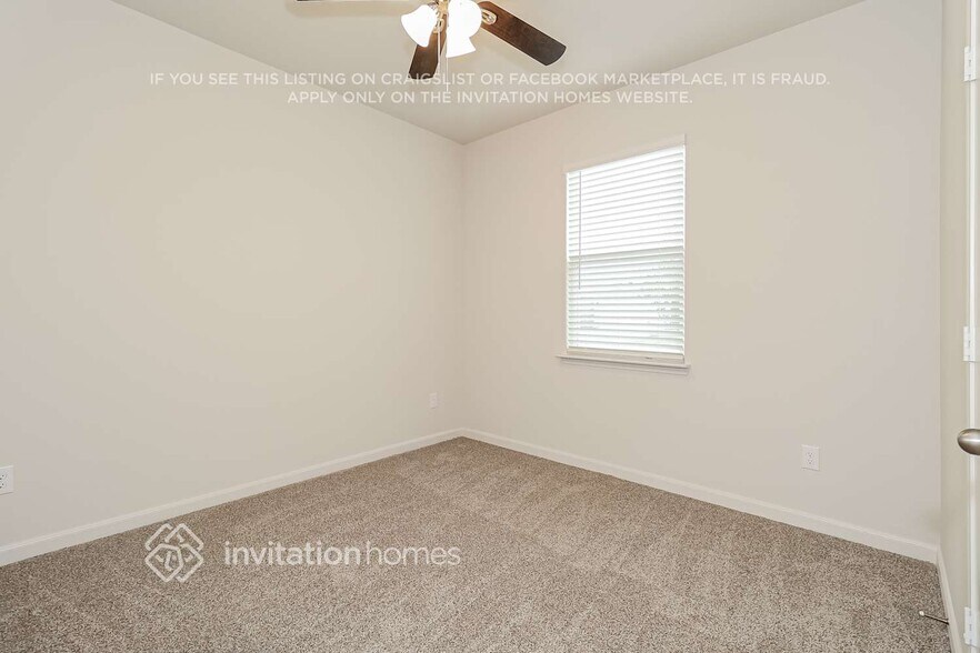 Building Photo - 10017 Pilot Pl