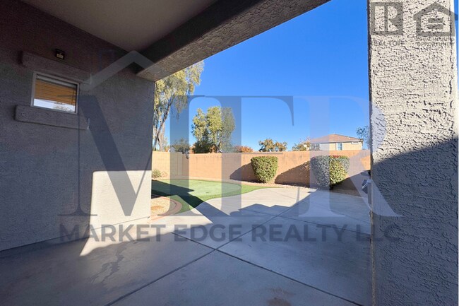 Building Photo - 3Bed/2Bath Home at Cotton Ln/Greenway Rd! $399 MOVE-IN SPECIAL! Ready for Immediate Move-In!