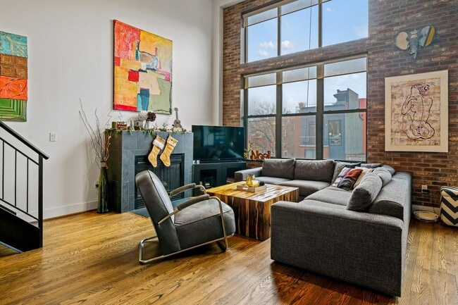 Building Photo - 1111 W St NW