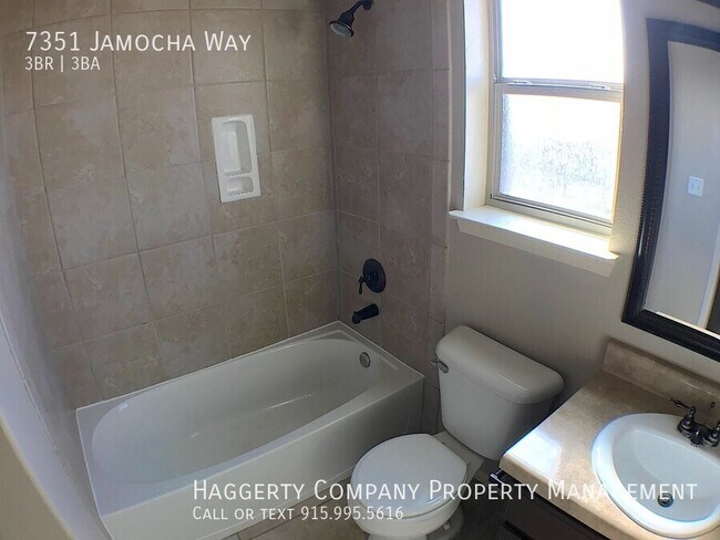 Building Photo - 7351 Jamocha way