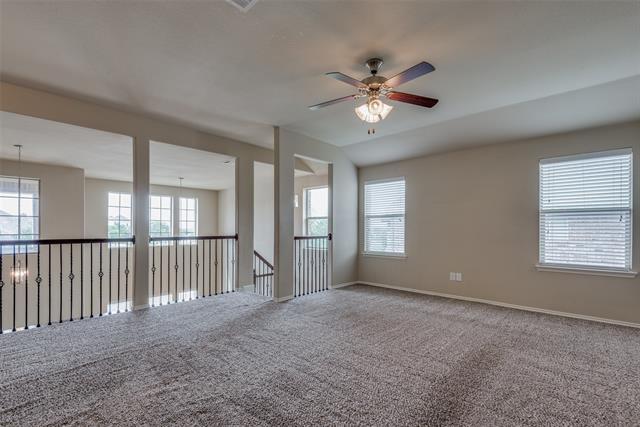 Building Photo - 1305 Lone Pine Dr