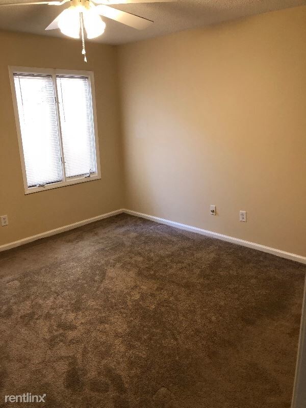 Building Photo - 2 br, 2 bath Condo - 2108 Tiffany Drive