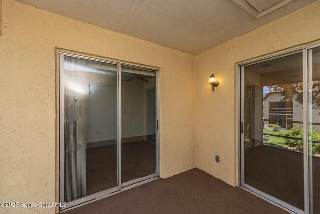 Building Photo - 3059 Sir Hamilton Cir